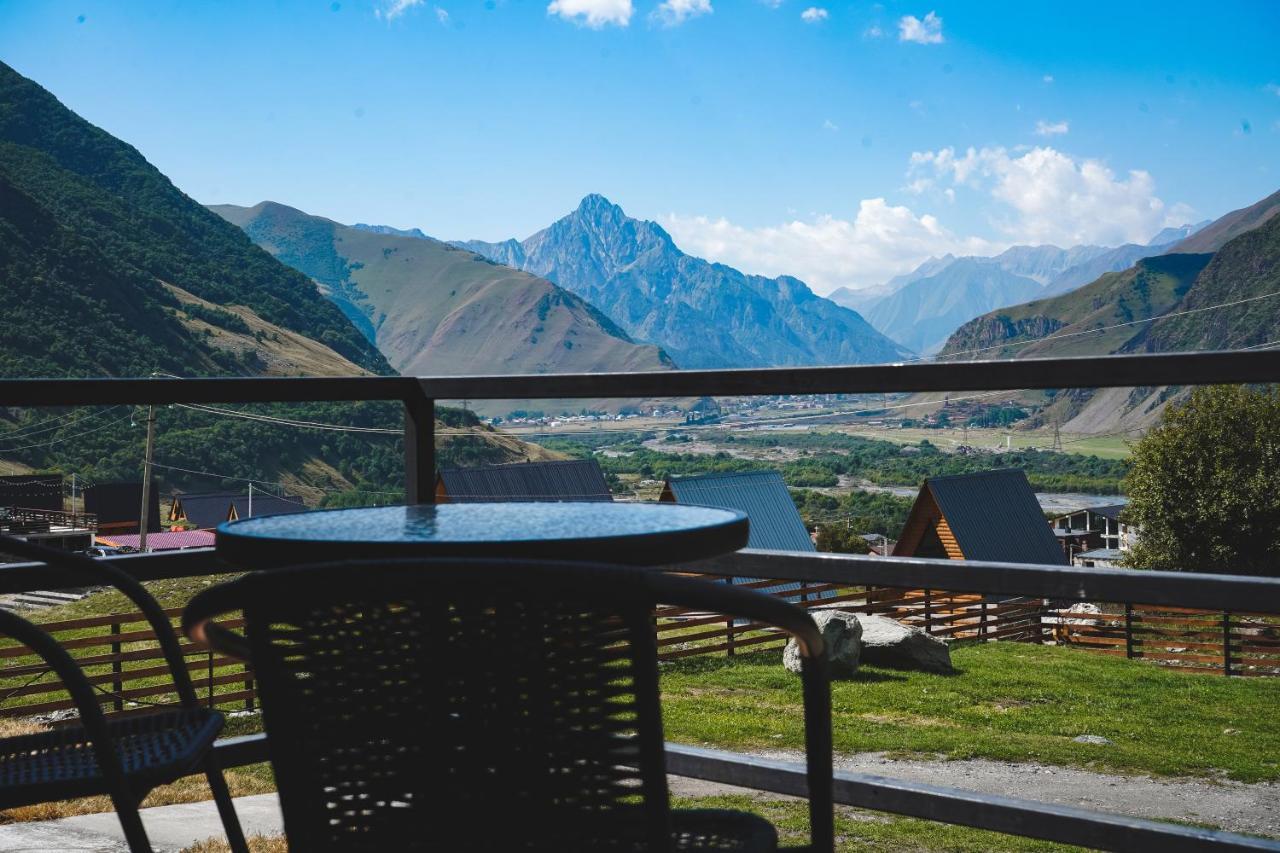 Misty Rocks Kazbegi Apartment ภายนอก รูปภาพ