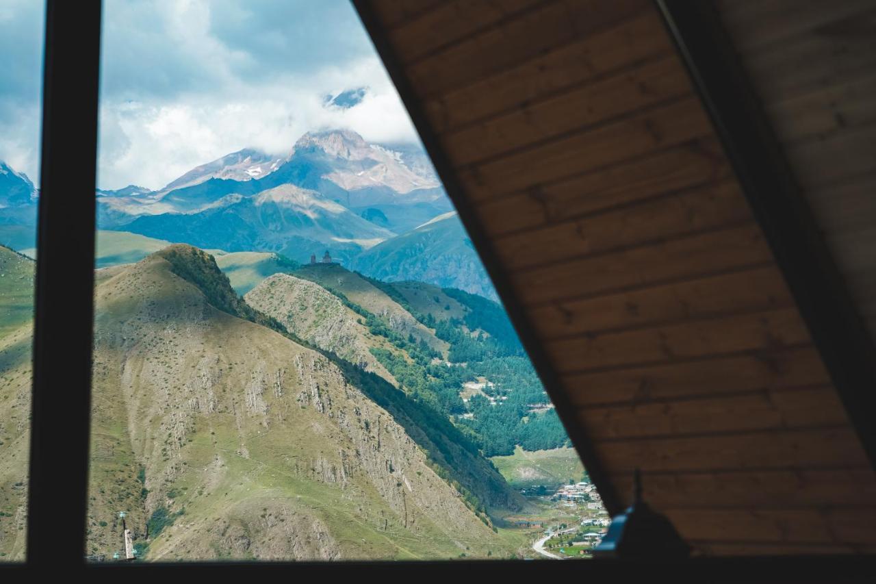 Misty Rocks Kazbegi Apartment ภายนอก รูปภาพ